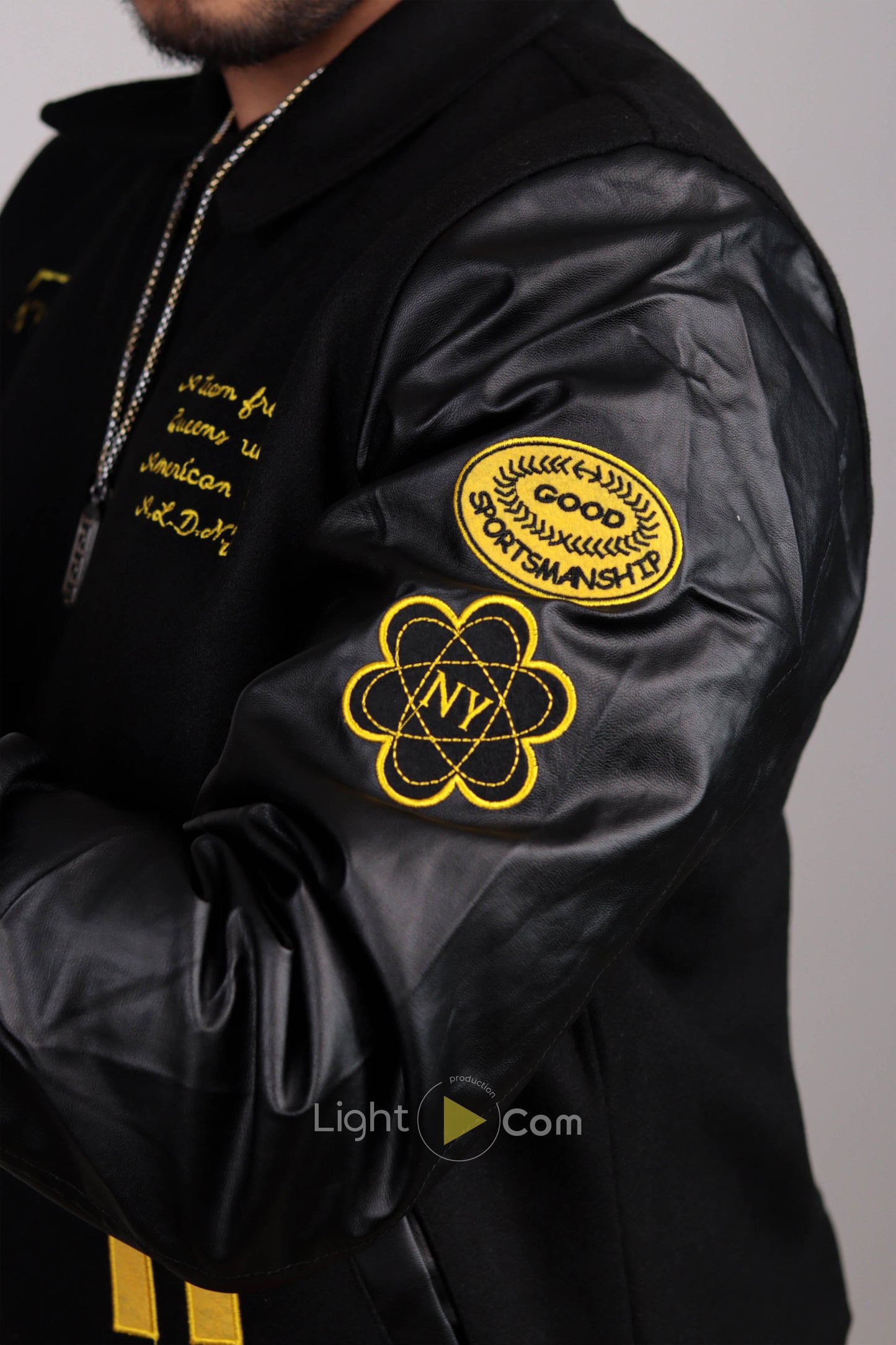 جاكيت رجالي – NYA Edition | تصميم فاخر جودة عالية /